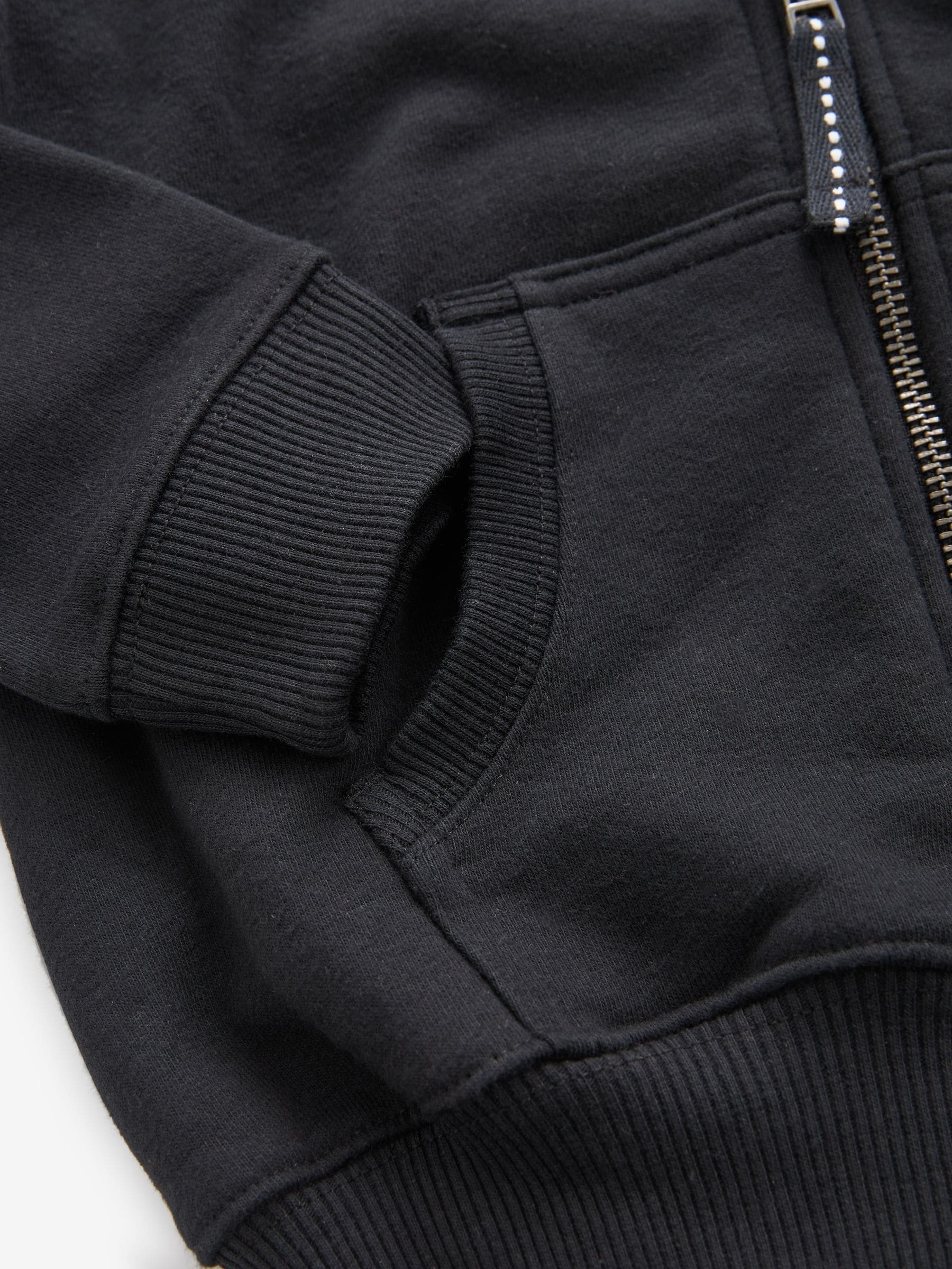 Zwart - Schoolsportset van hoodie met rits en joggingbroek (3-16 jr)