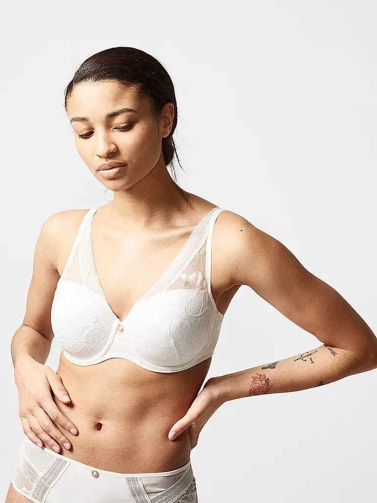 CHANTELLE BH gefüttert TRUE LACE milk creme