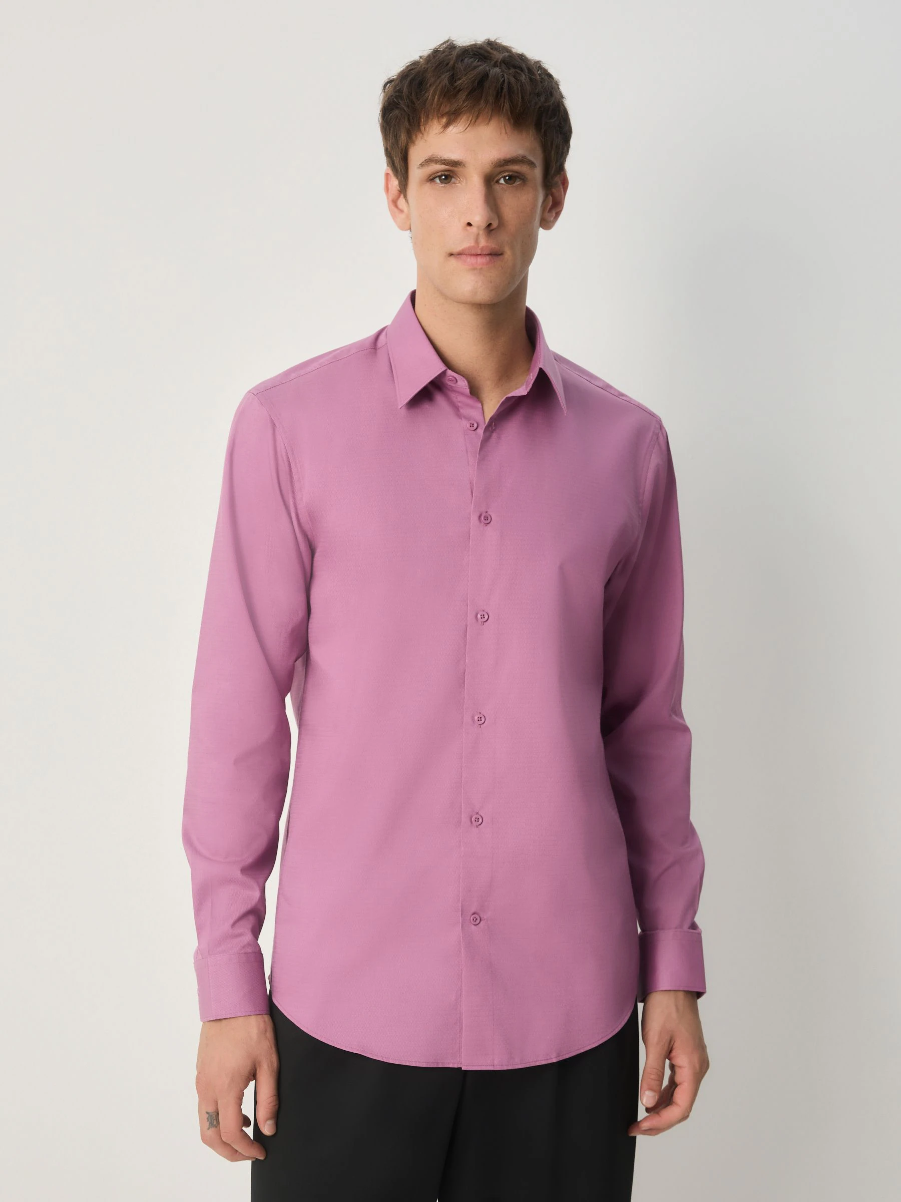 Dusty Pink - Normale Pasvorm - Onderhoudsvriendelijk, getextureerd, slim fit overhemd met enkele manchet