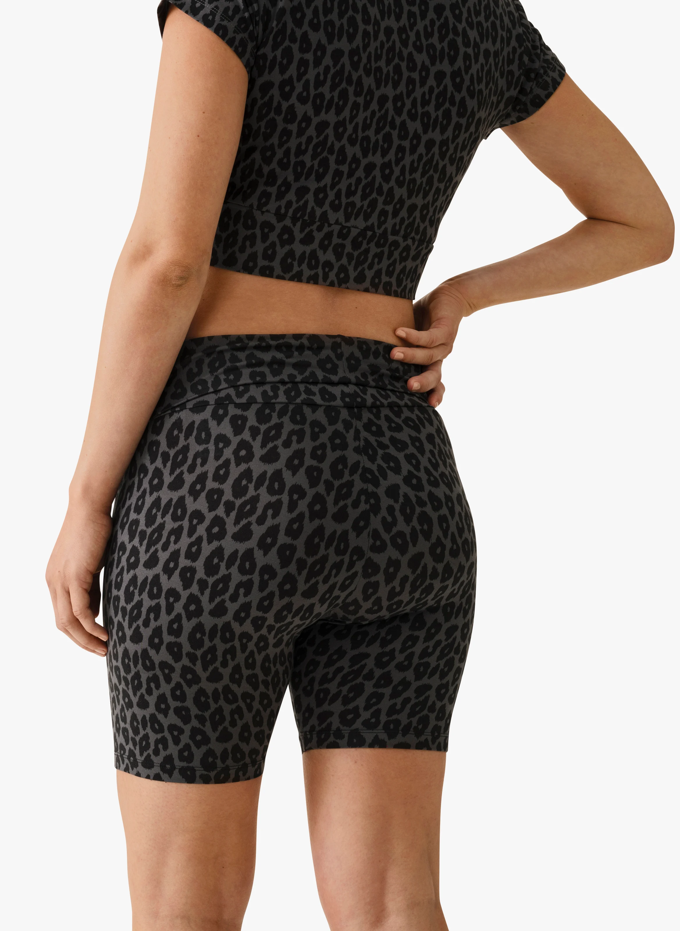 Top col rond imprimé léopard| Multicolore