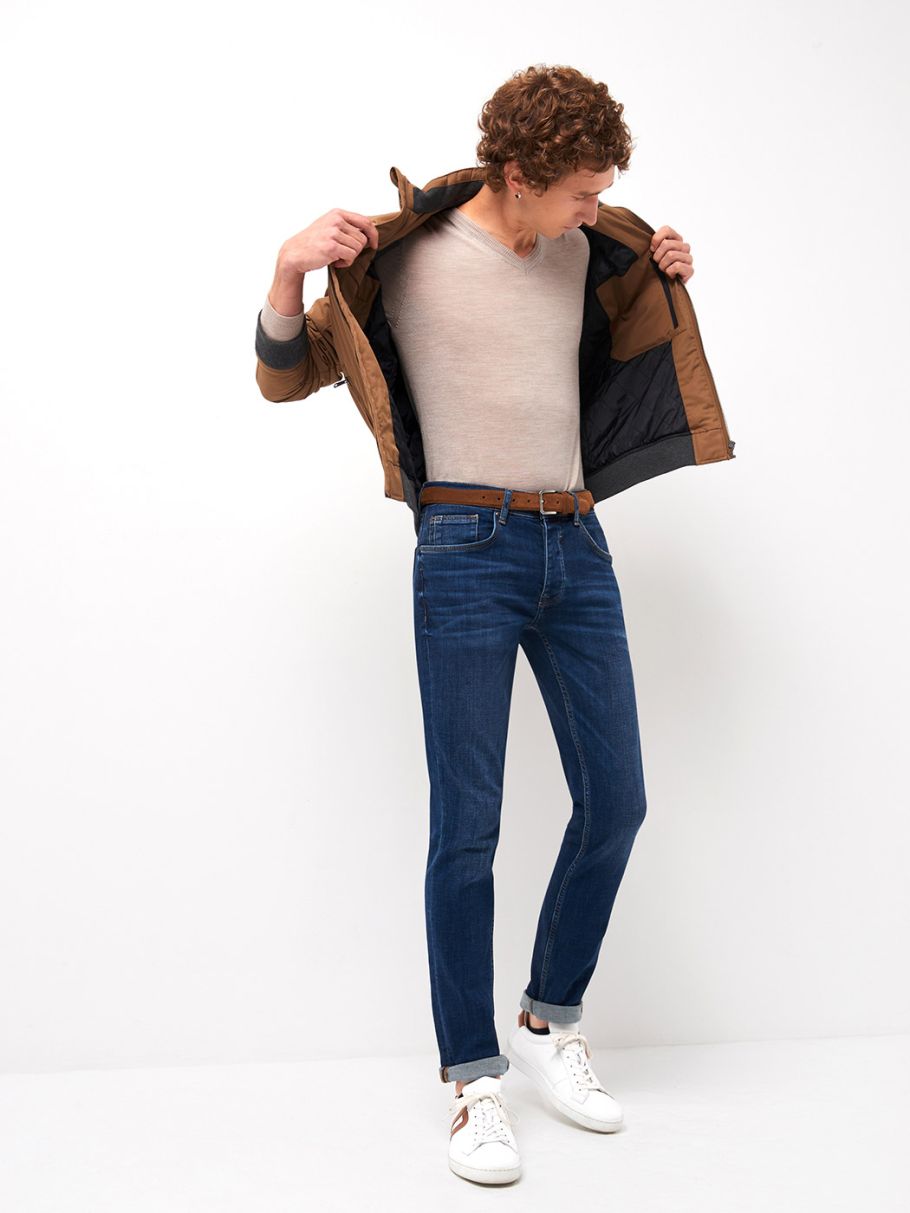 Pull col V en laine mérinos