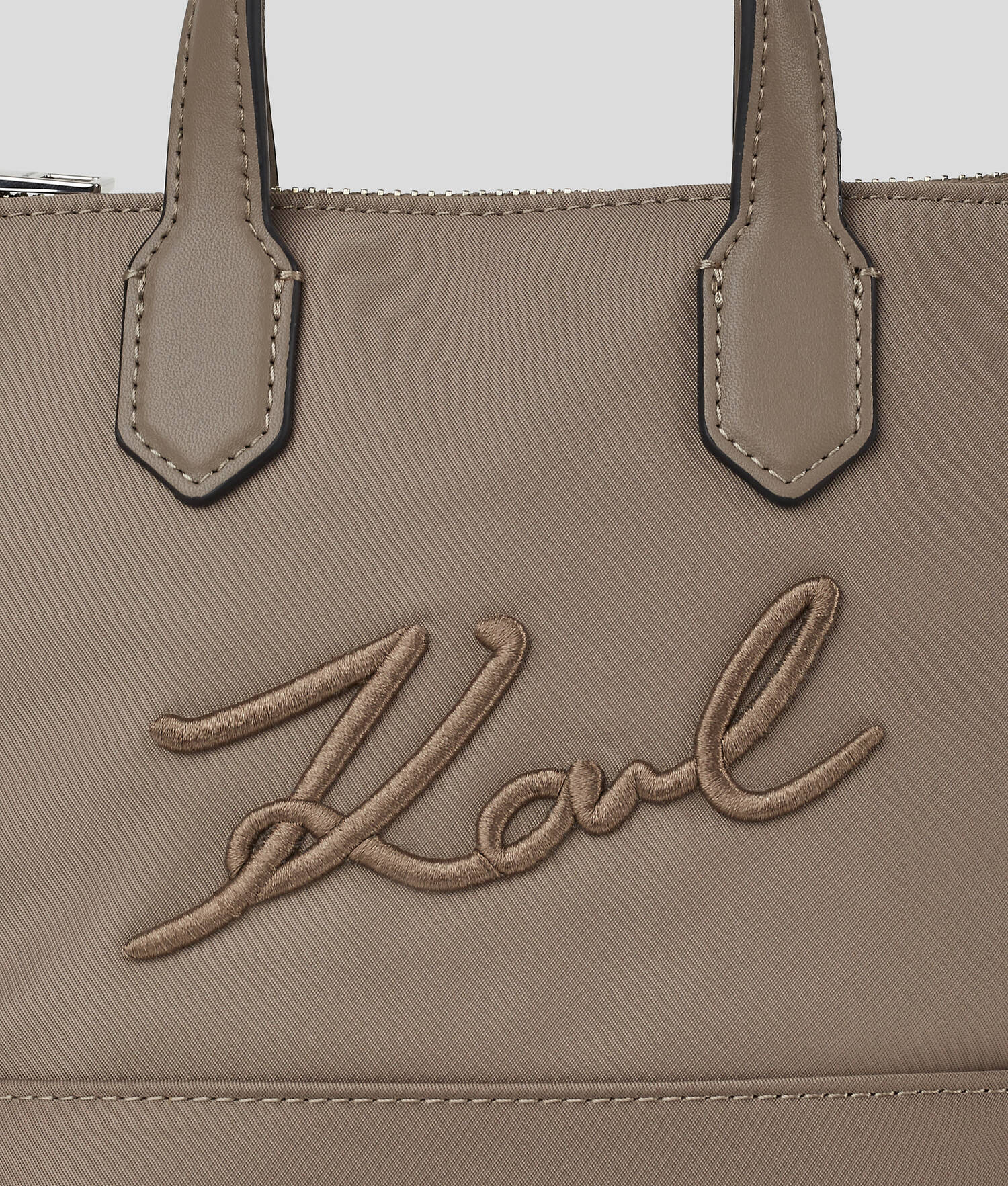 PETIT SAC CABAS EN NYLON K/SIGNATURE