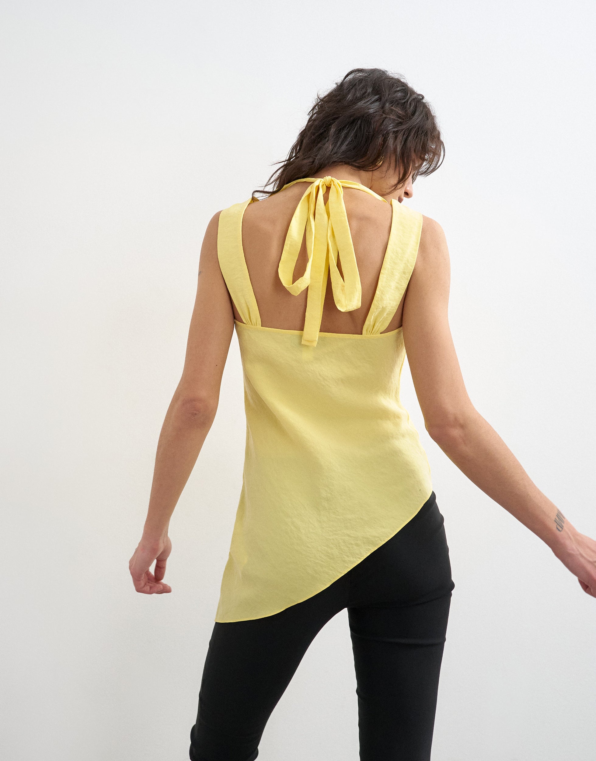 TSCAMILLE Top