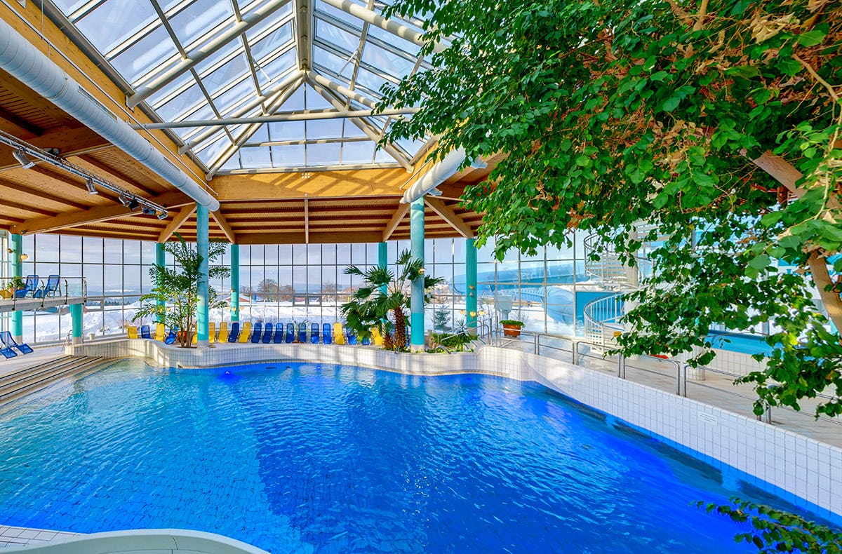 Erlebnisbad Schöneck – Tagesticket & Sauna| mydays