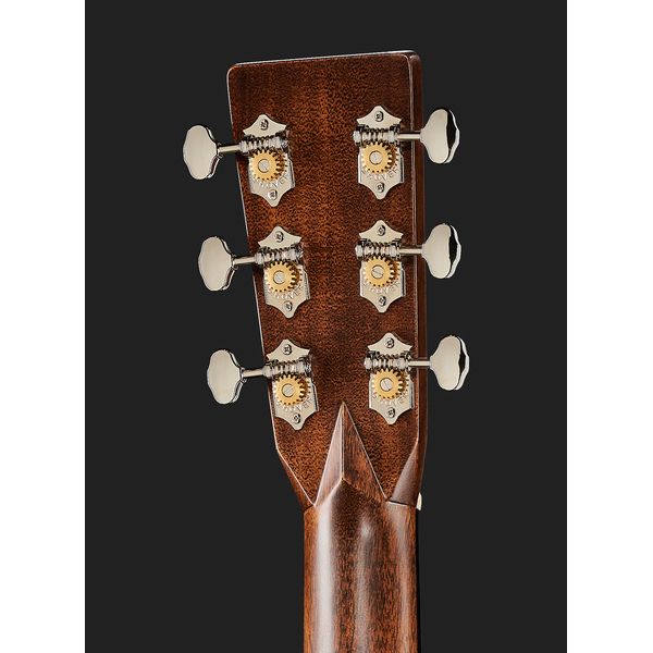 Martin Guitar D-28 Sunburst Lefthand