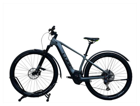 Produit reconditionné . Cube Reaction Hybrid Pro 625 SHIMANO 2022 . VTT électrique . Cube . très bon état