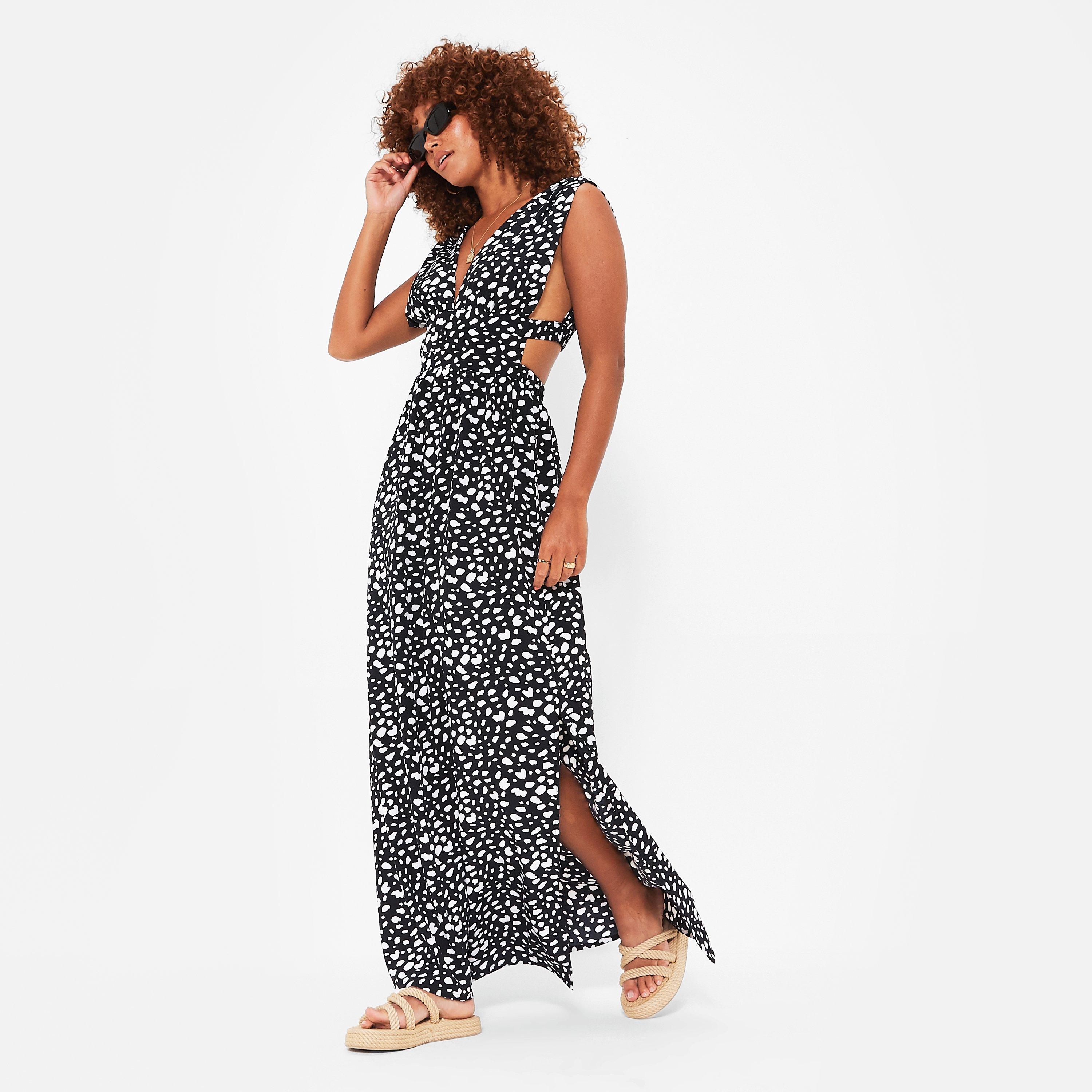 I Saw It First ISAWITFIRST Printed Cut Out Ruched Shoulder Maxi Dress