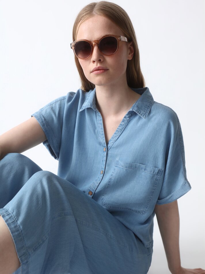 Camisa jeans cropped com nó - Azul índigo claro