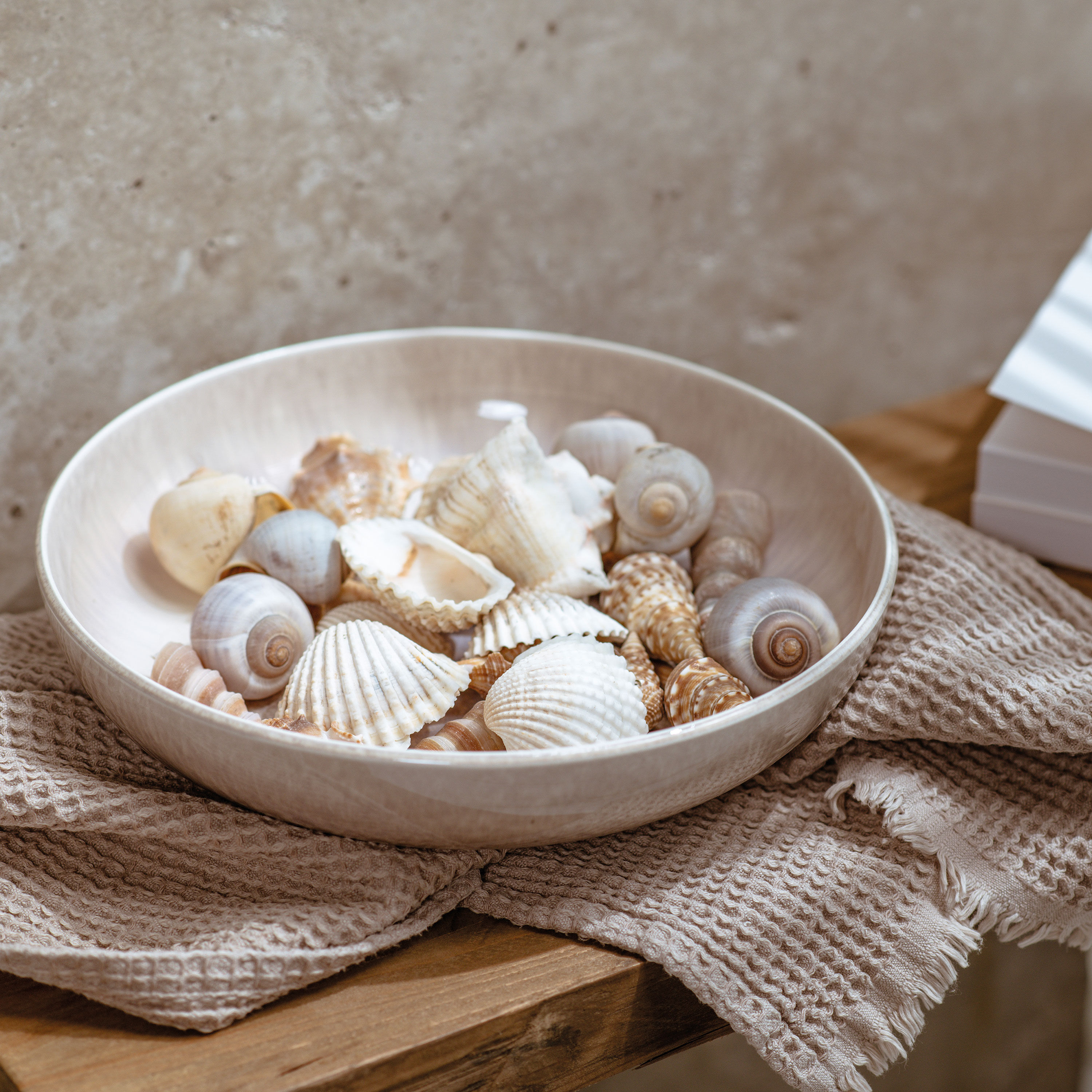 Perlemor Pasta bowl Beige, 22 oz, Premium Porcelain