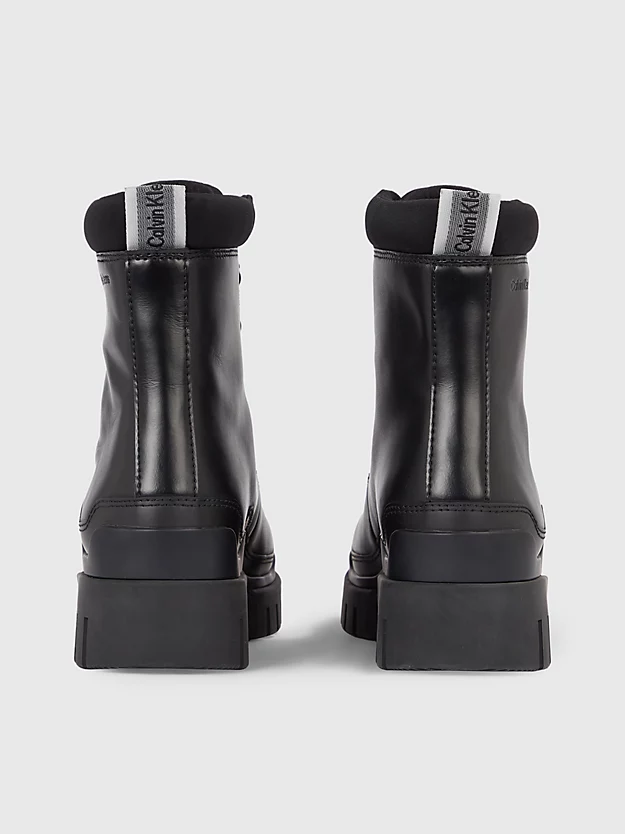 Botas de couro