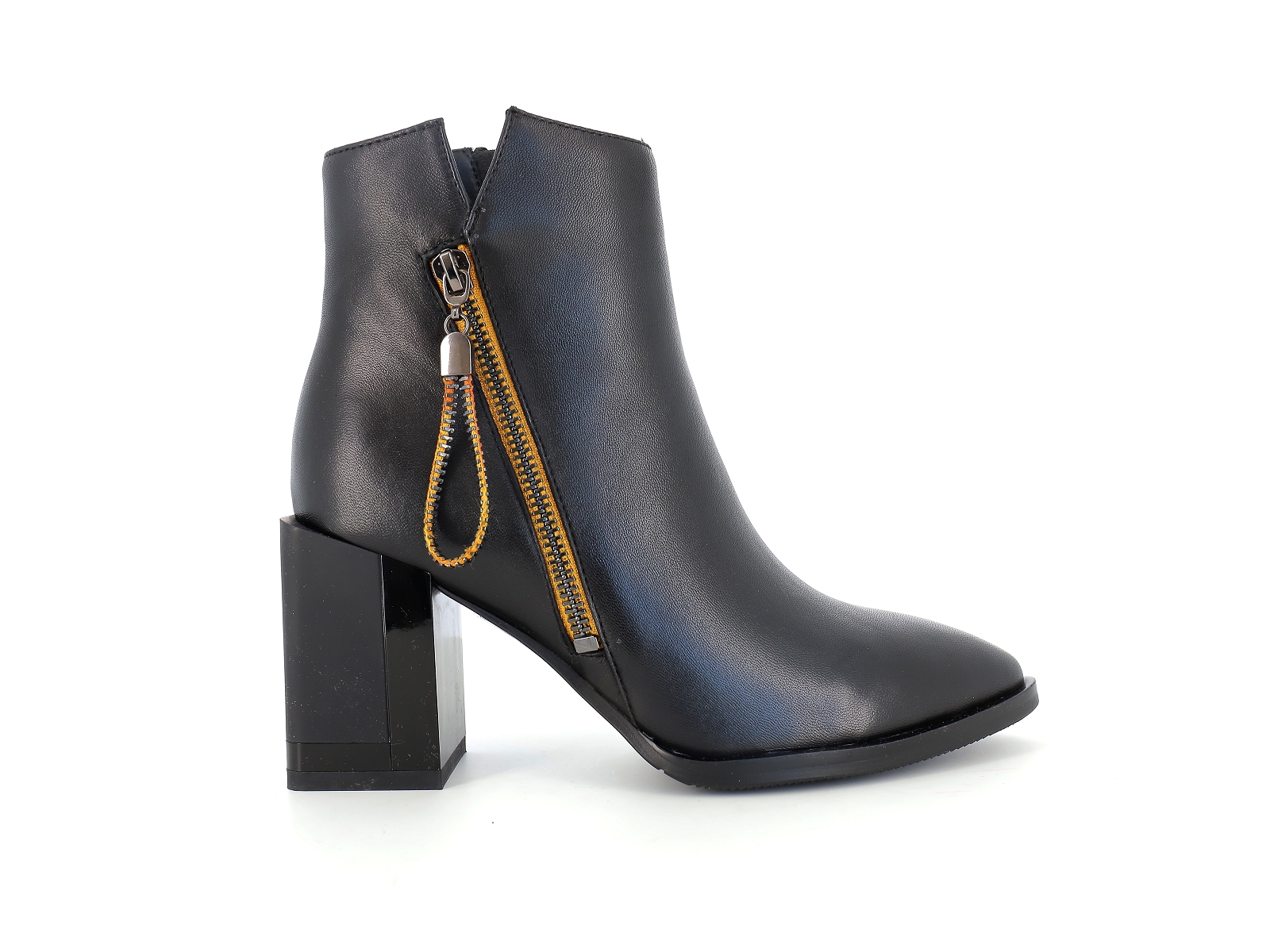 Metamorf ose-MADELEINE Cuir Noir