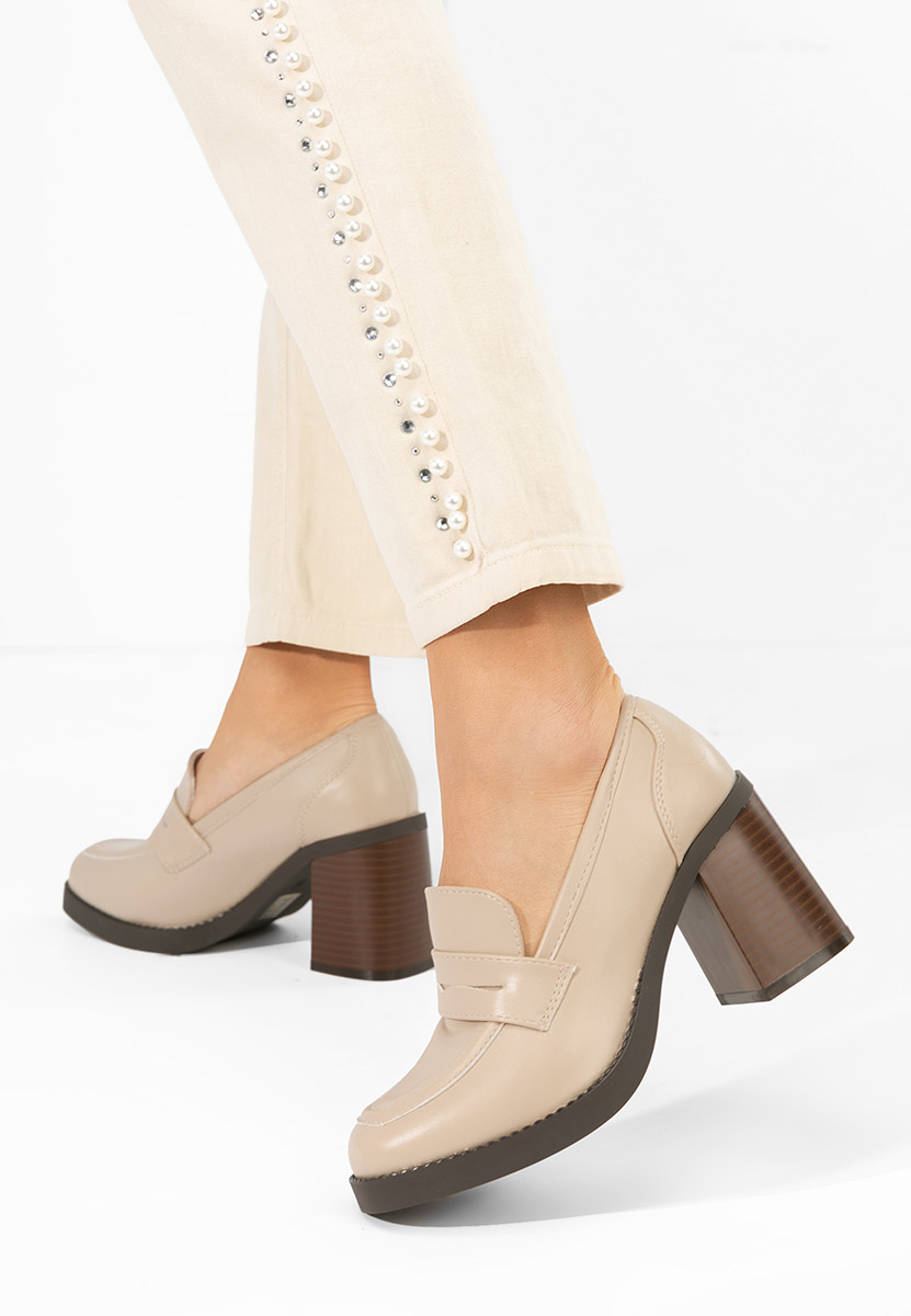Mocassins à talon beige Zenova