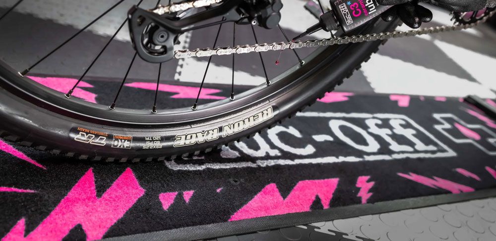 Muc-Off Absorbing Bike Mat (200x40cm) kaufen | Bike-Discount