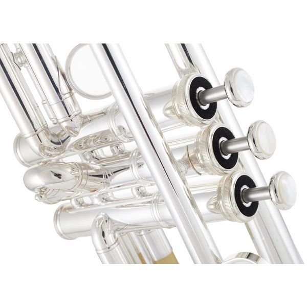 Yamaha YTR-8335RS 04 Trumpet