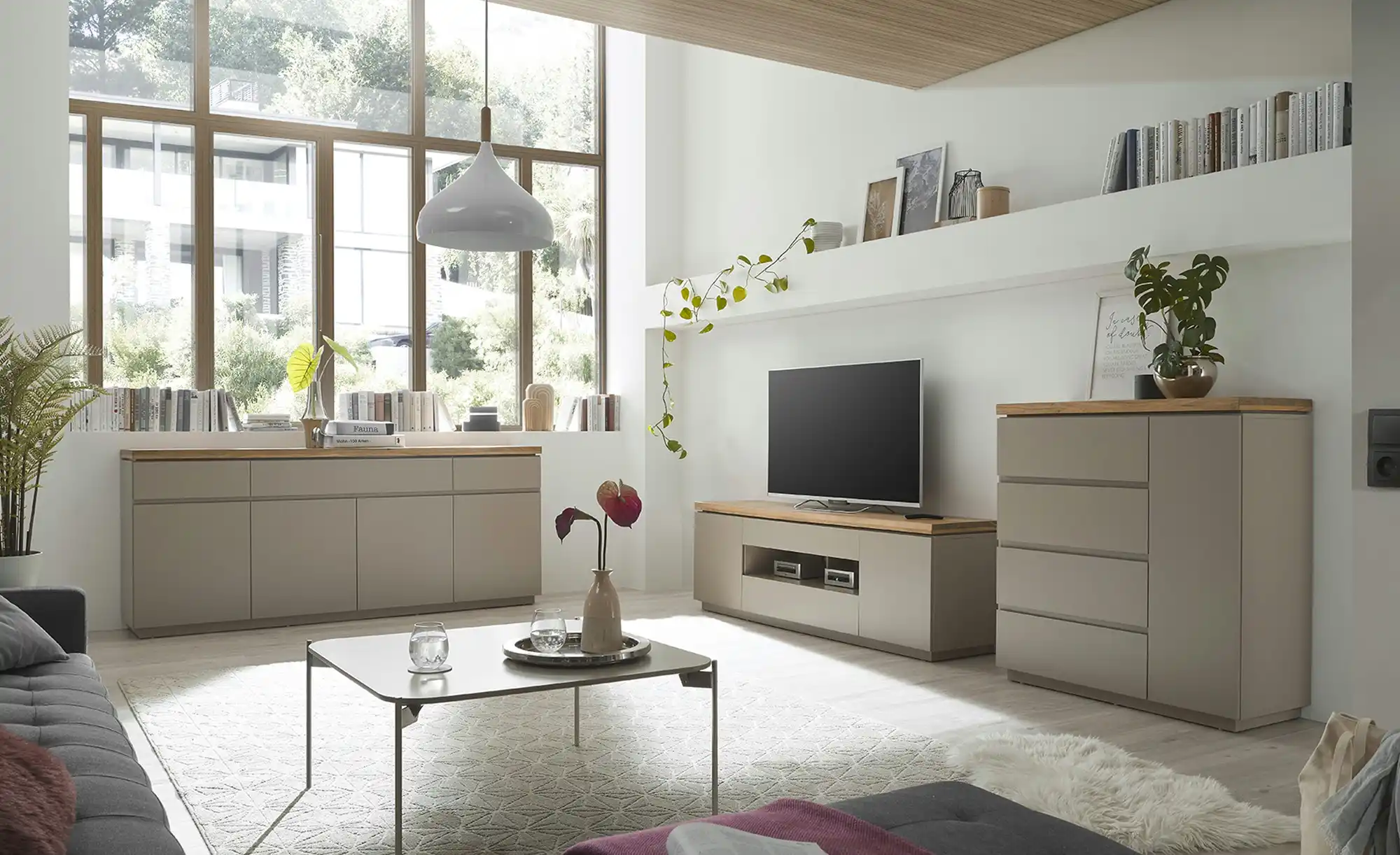 Sideboard Brohl