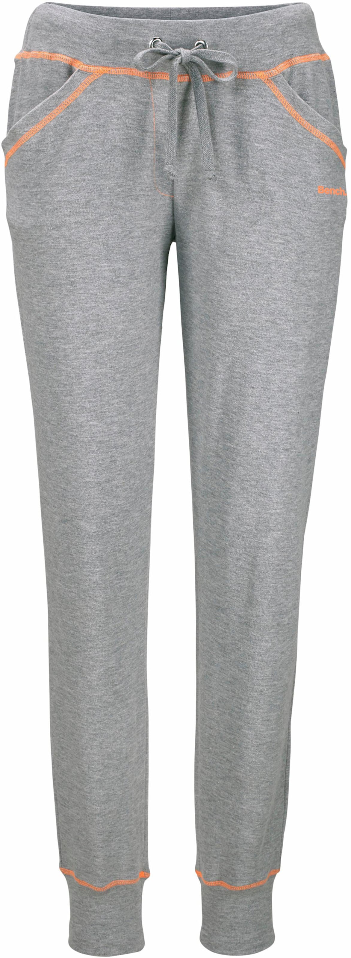 Relaxhose in hellgrau-orange