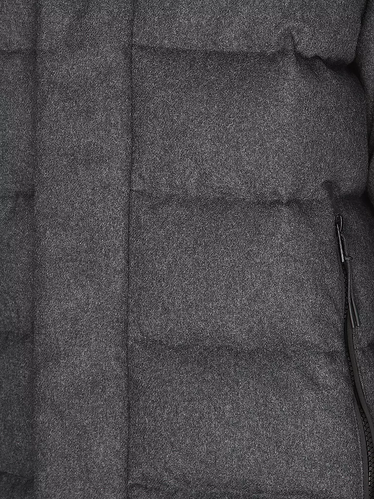 BELSTAFF Daunensteppjacke APEX grau
