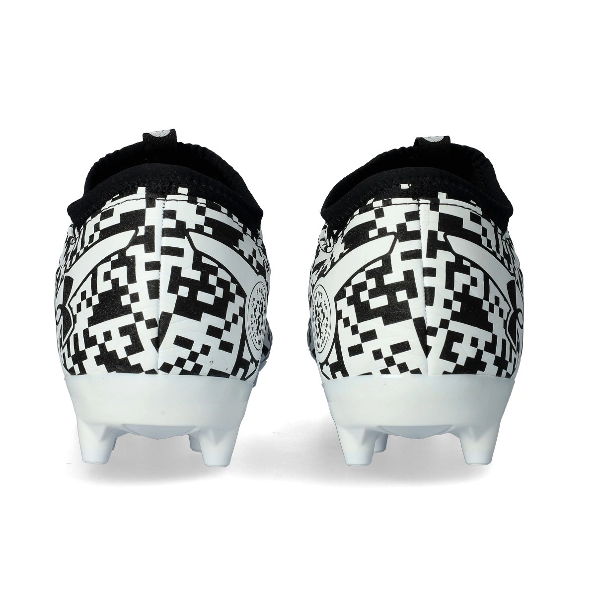 Chuteira Under Armour UA U Magnetico Select 5 FG