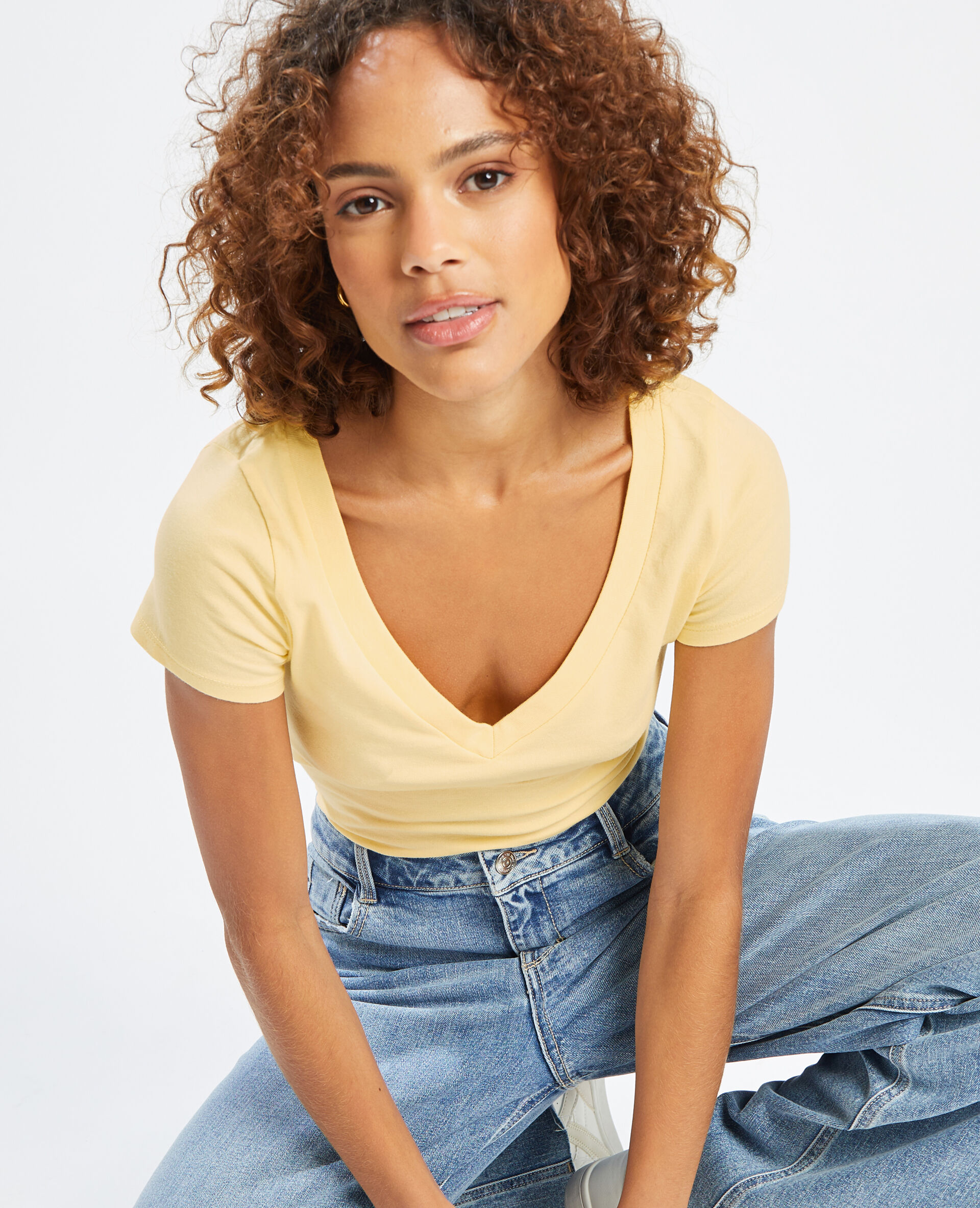 T-shirt col V - Jaune