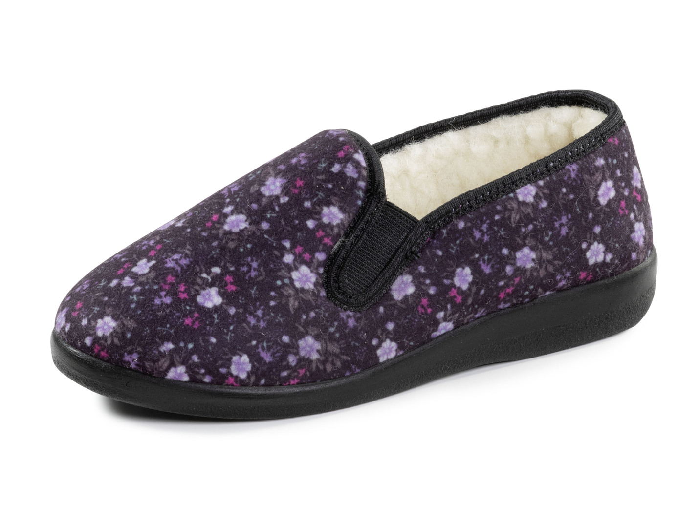 Hausschuh aus floral bedrucktem Textilmaterial