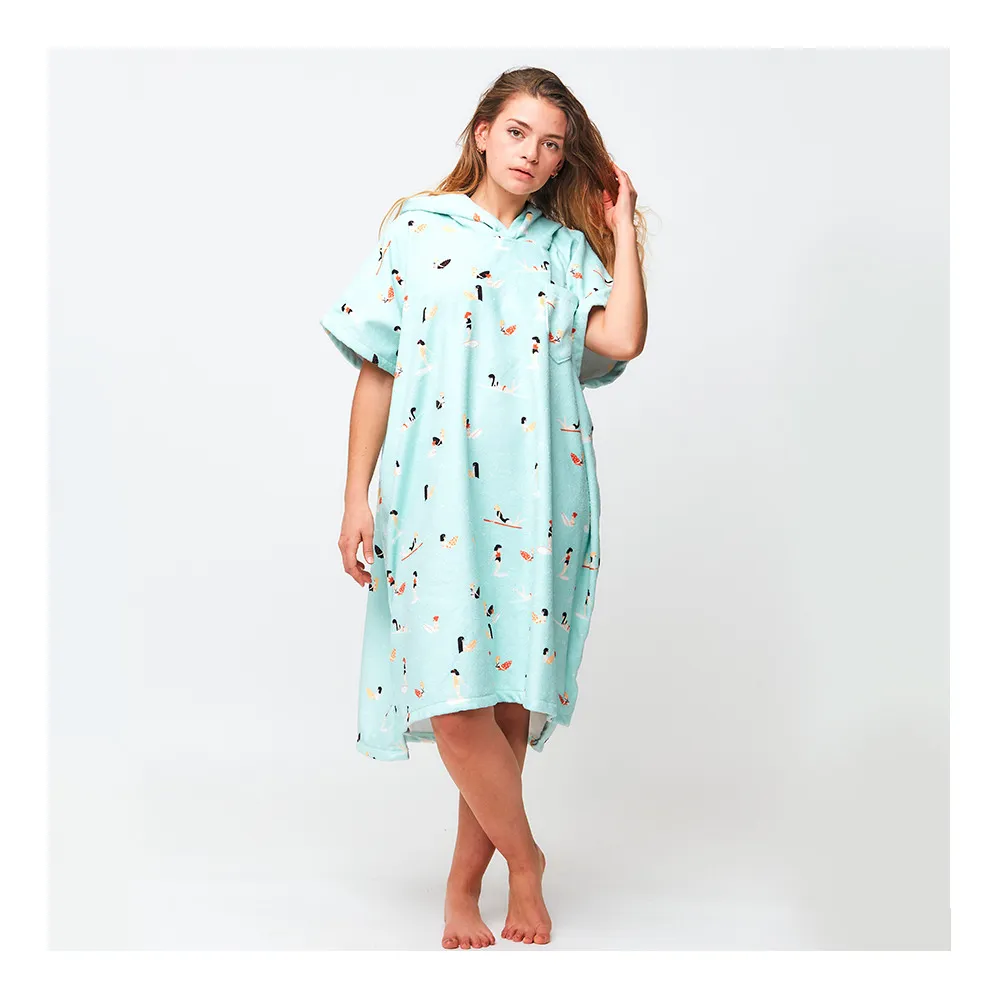 After Essentials MADRAGUE - Poncho light blue