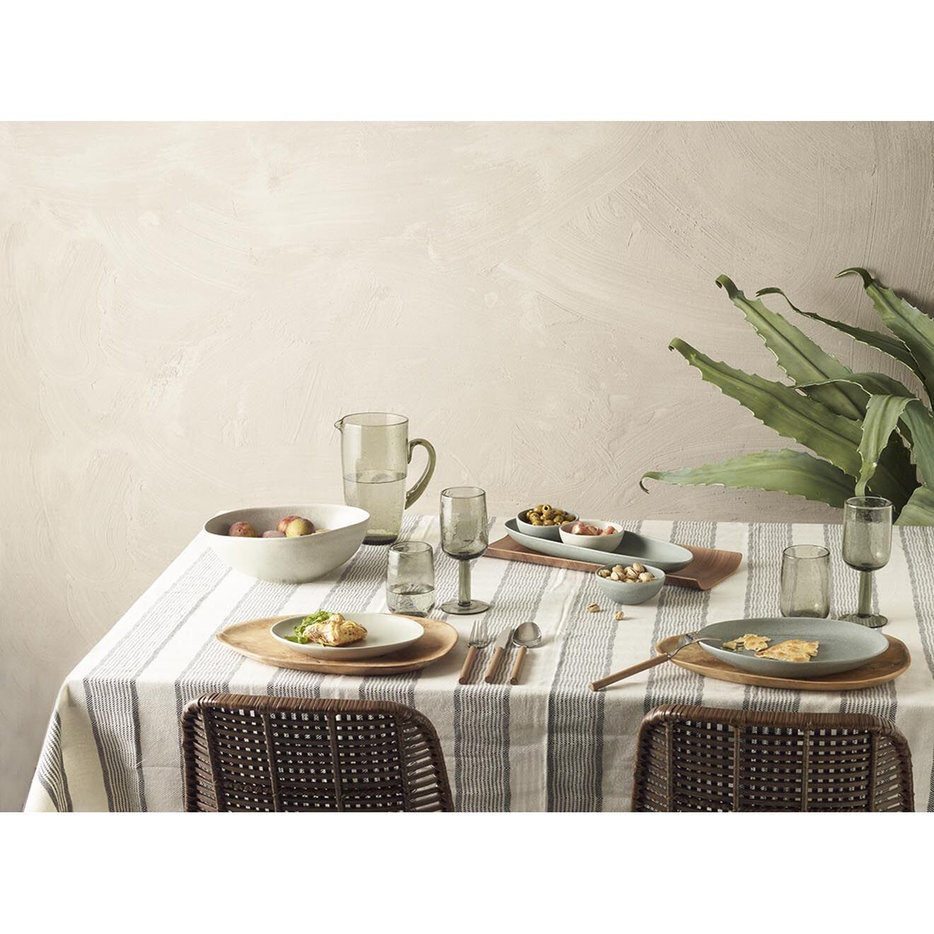 Pomax Nappe Tizia bleu foncé - 170x170 cm