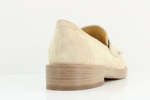 TRUMAN'S Slipper
