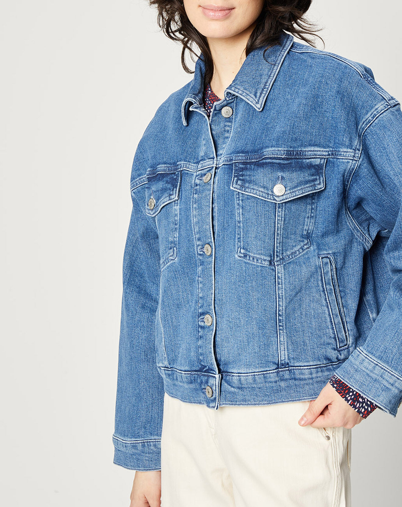 Esprit Veste en Jean courte bleu denim
