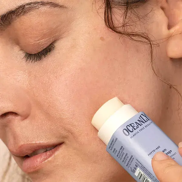 Conjunto de presente Attitude Oceanly Phyto-Age Mini (4 x 8,5g) incluindo um óleo facial grátis