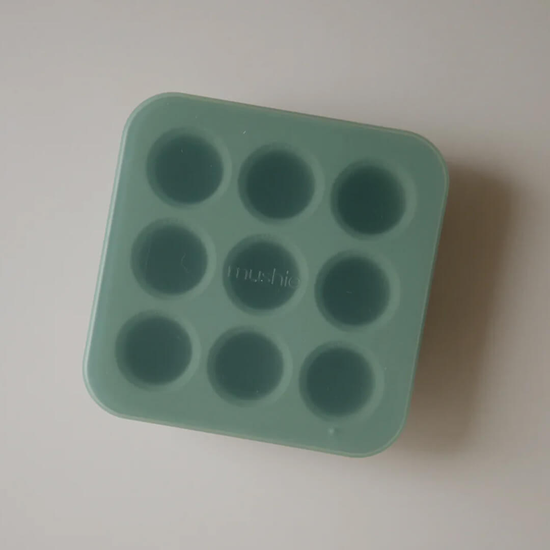 Mushie invriesvorm fruitspeen - cambridge blue