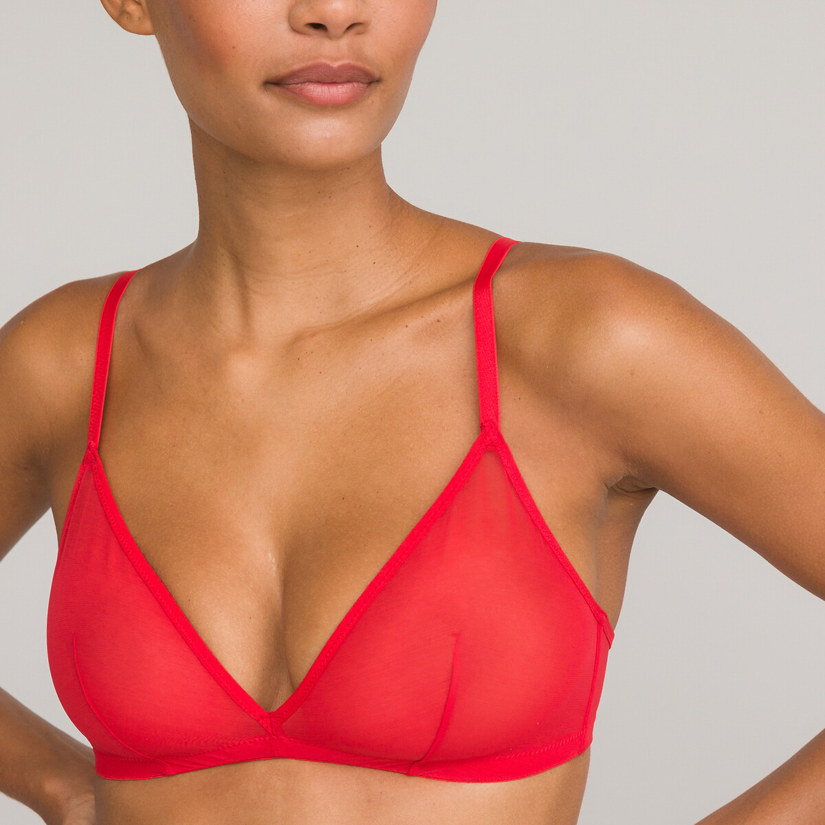 COLEÇÕES LA REDOUTE<br>Triangel BH Edition fabricado na França