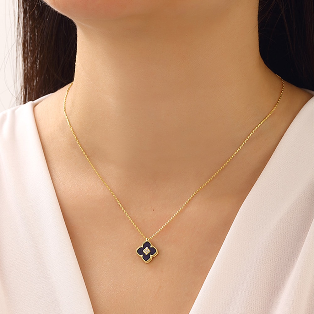 Collier pendentif trèfle doré - Nacre noire & zircon