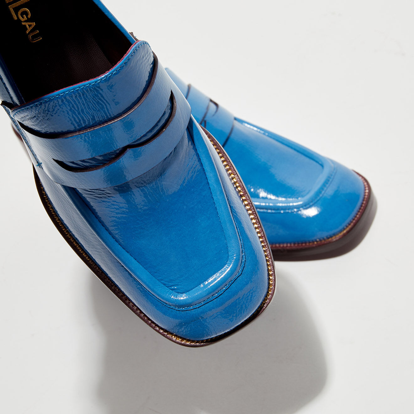 Avril Gau Mocassins en Cuir verni Mocla bleus - Talon 5,5 cm