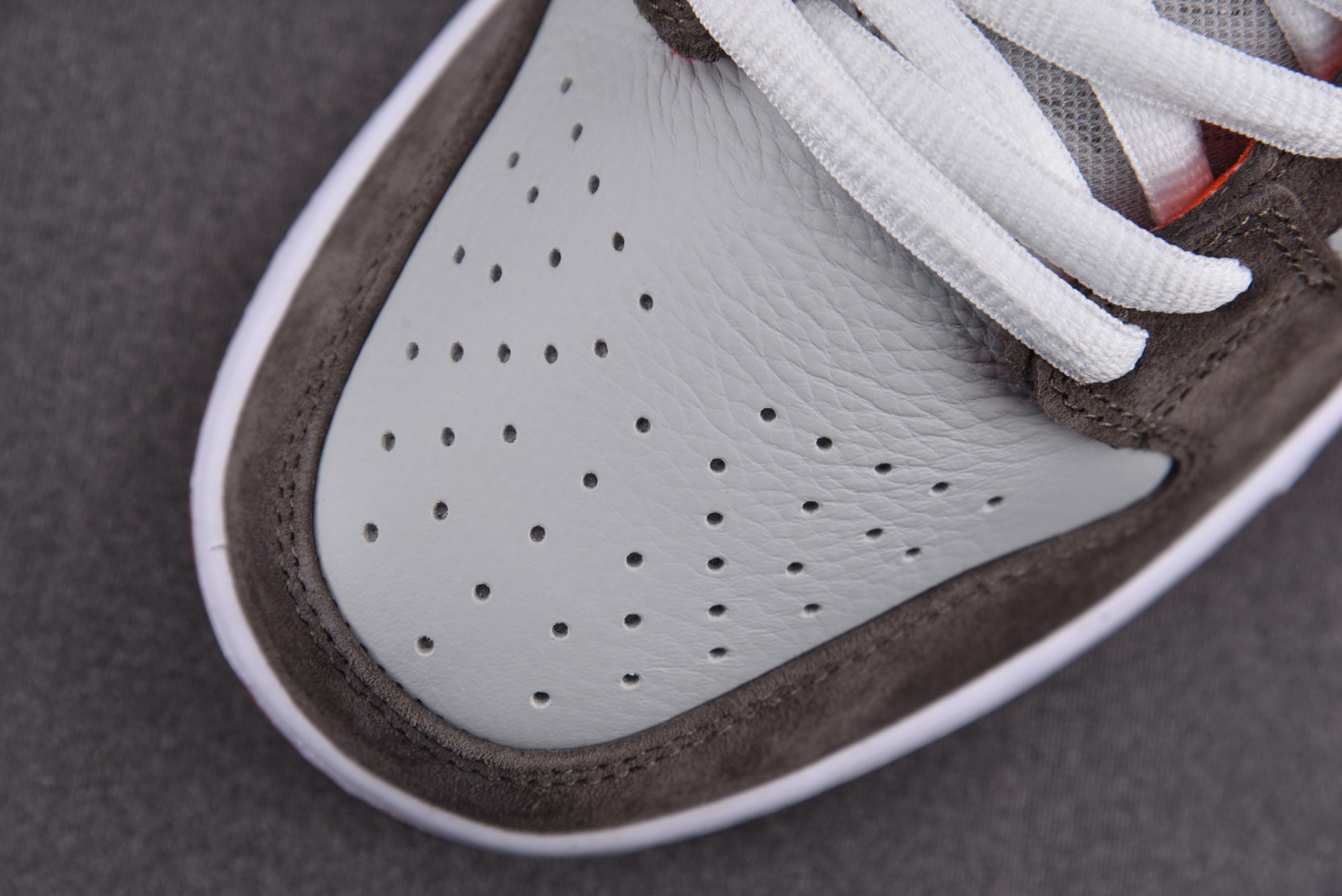 Nike SB Dunk Low Crushed Skate Shop