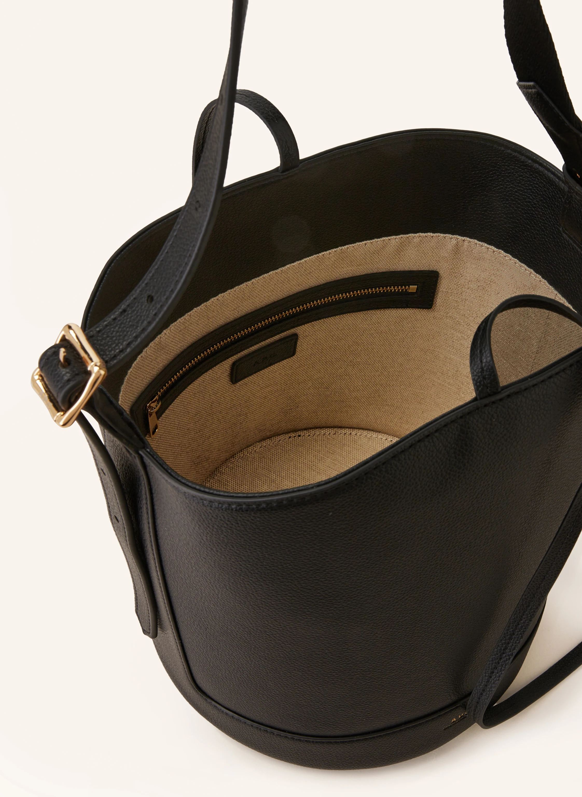 A.P.C. Handtasche ANA