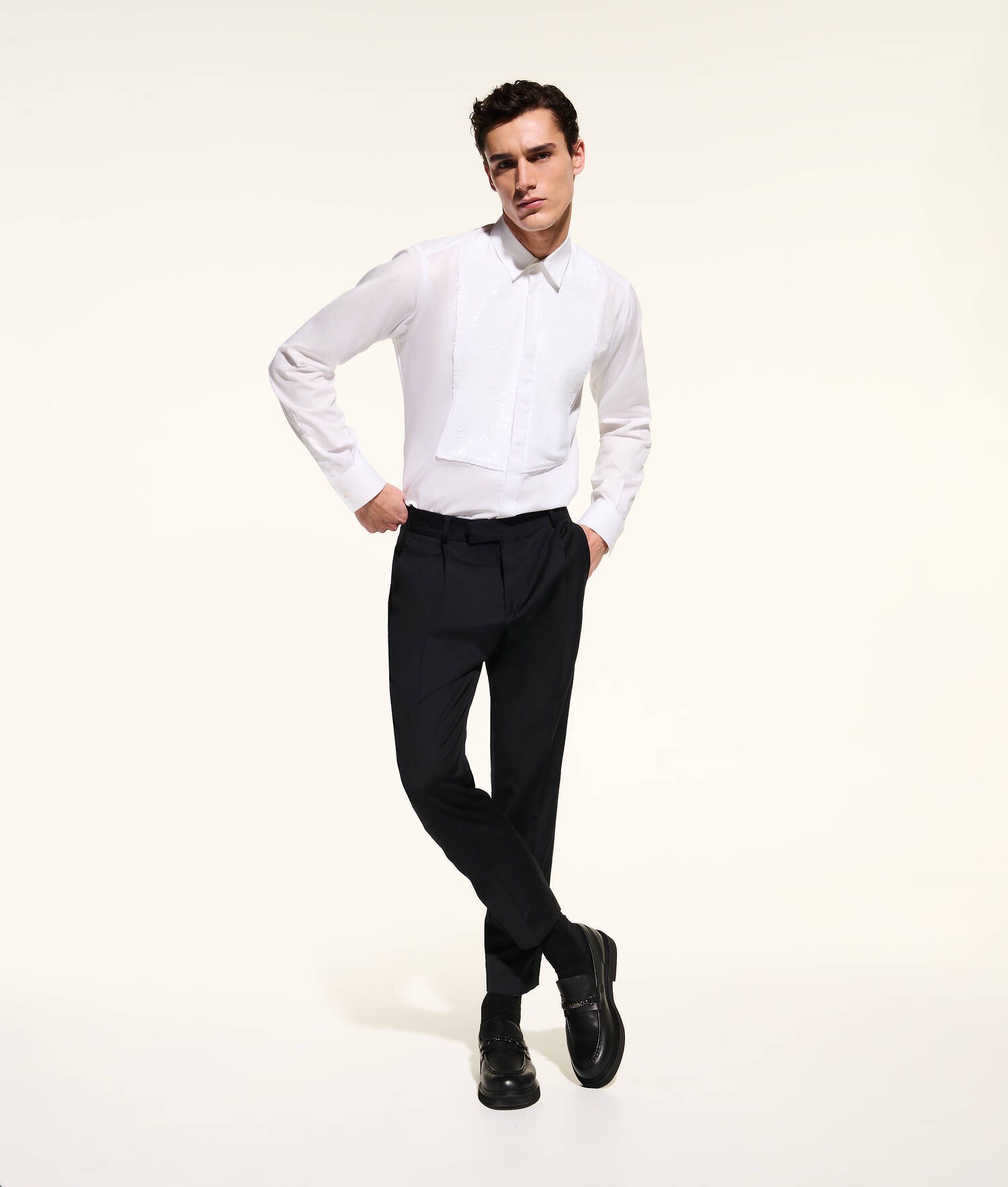 PANTALON AUX DÉTAILS SATIN KL STUDIO - Noir