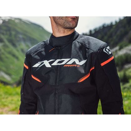 Blouson Ixon STRIKER 2 - Noir / Blanc