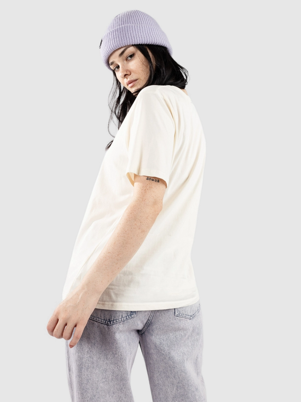 Santa Cruz Heart Set Front T-Shirt off white