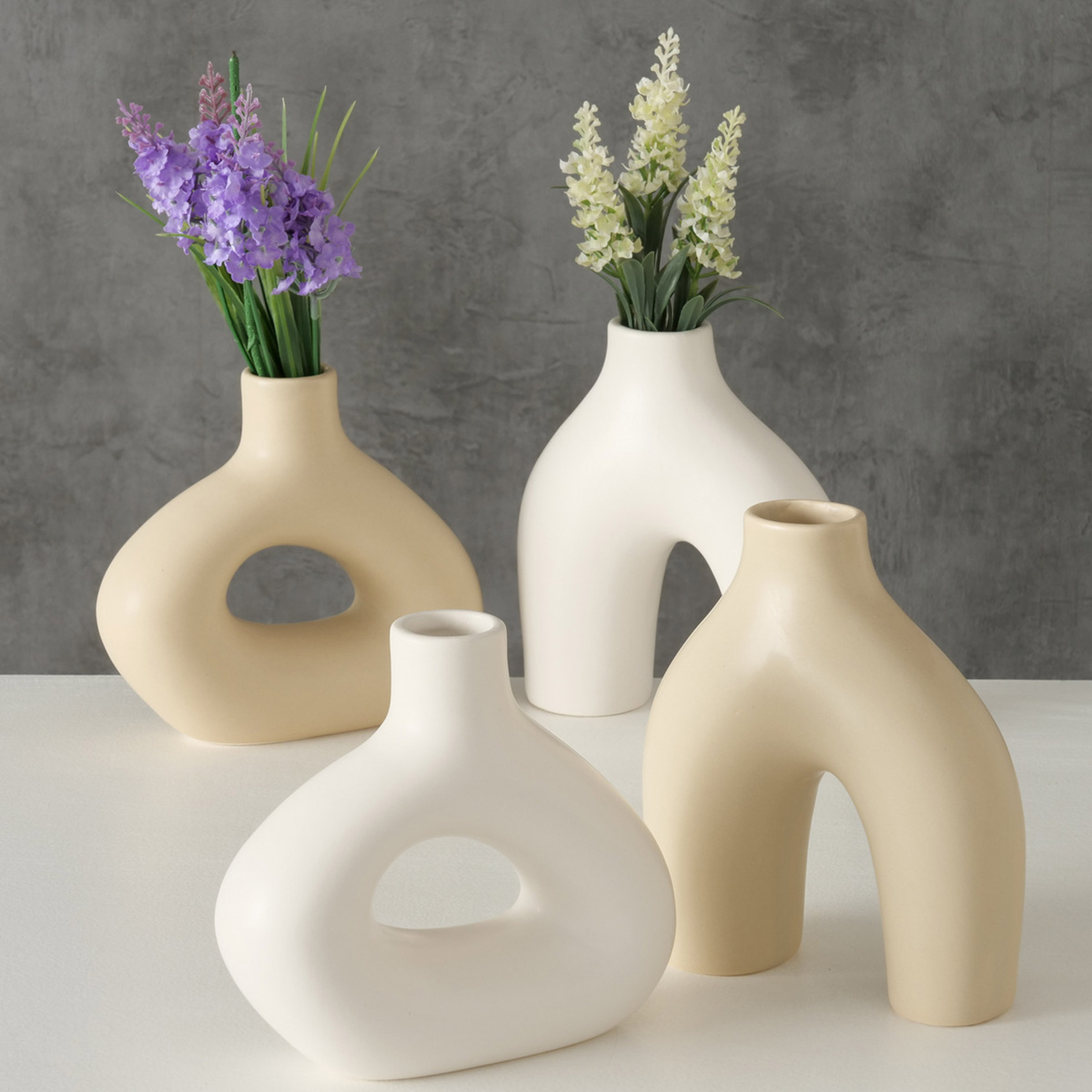 Vase - beige oder weiß - sortiert - 18 cm