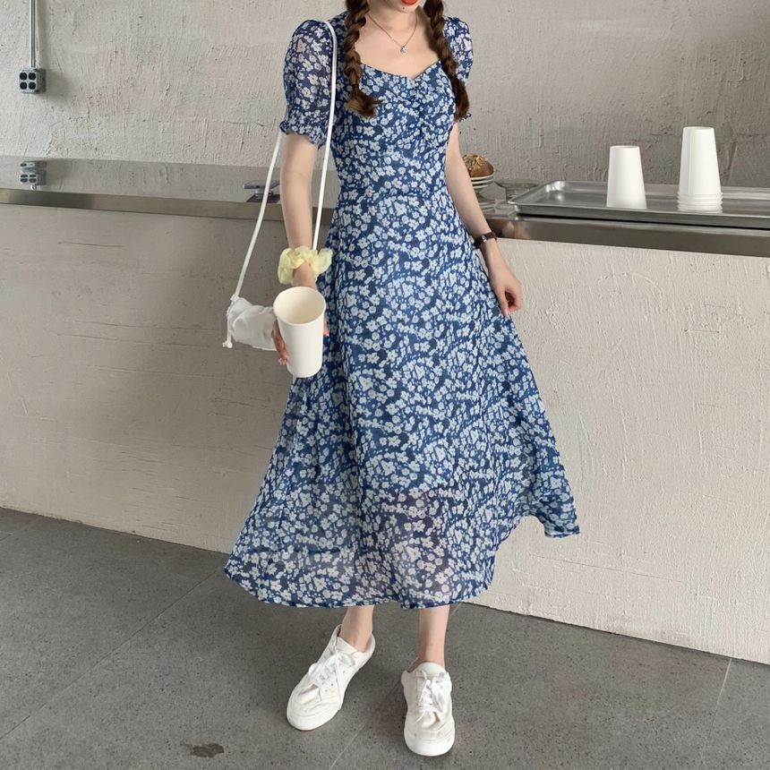 Ashlee - A-lijn mini-jurk met korte mouwen en bloemenprint