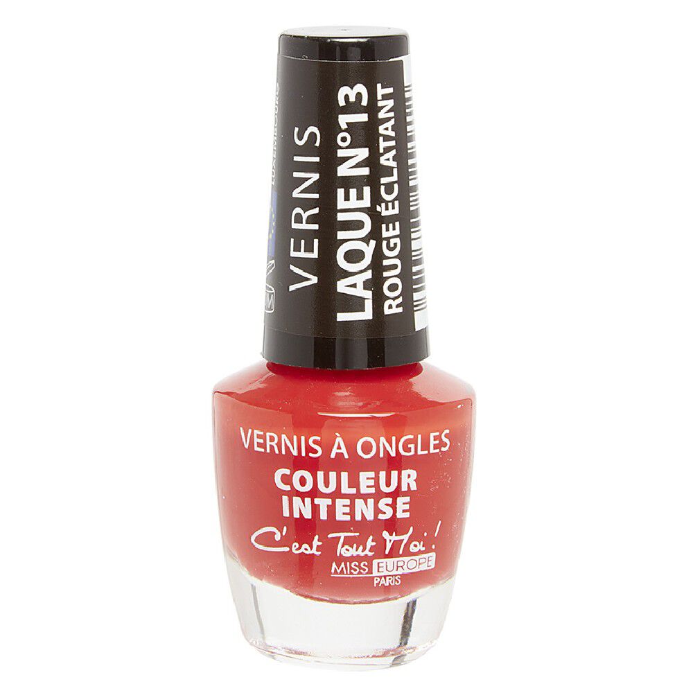 Vernis à ongleslaqué rouge éclatant n°13