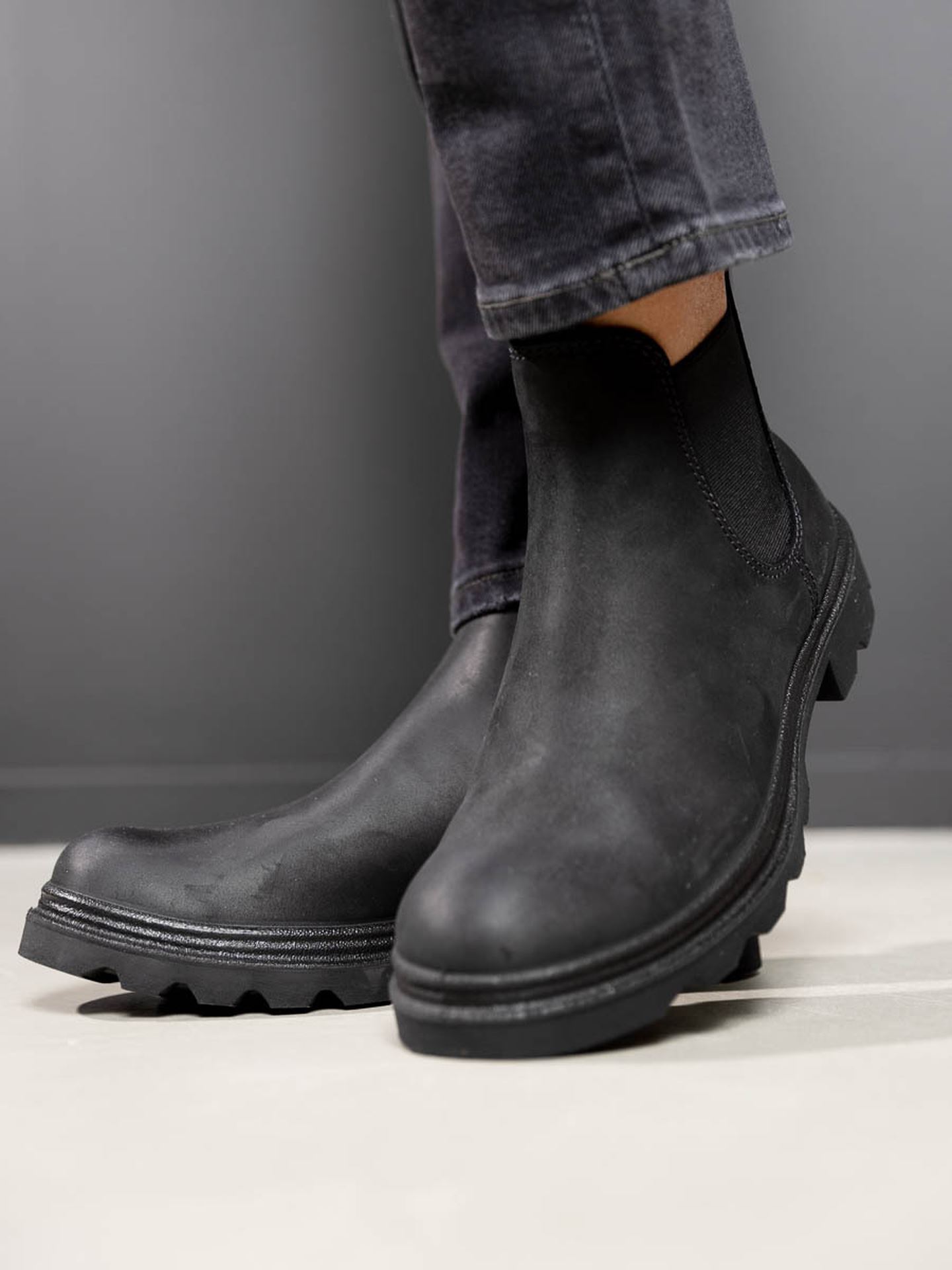 Grainer Chelsea Boot