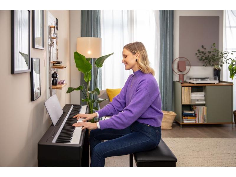 Yamaha E-Piano P-145B Perfekt für Anfänger mit dem Interesse am Klavierspiel
