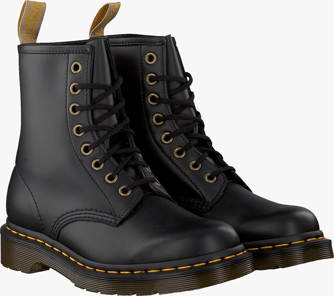DR MARTENS zwarte dr martens veterboots 1460 vegan
