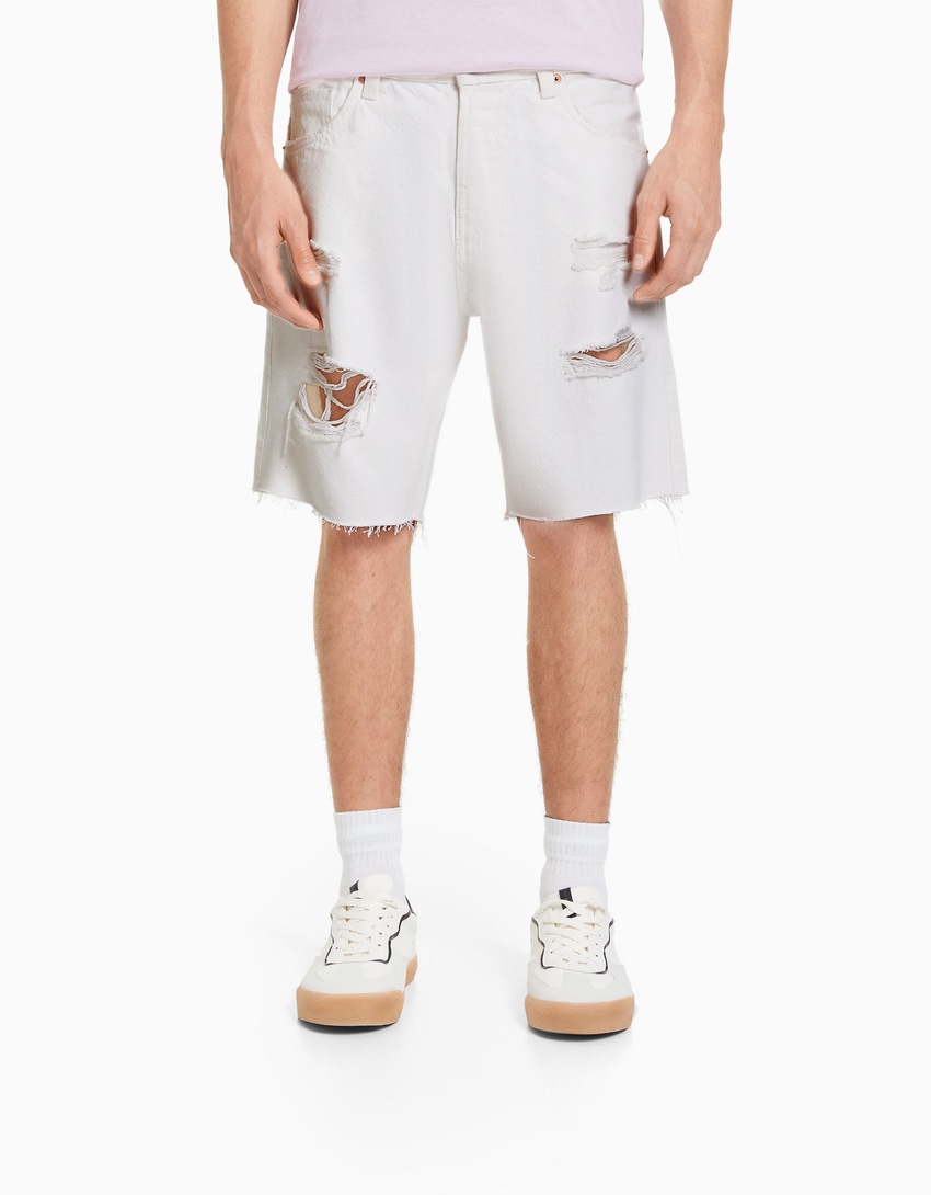 Bermuda jeans rasgada