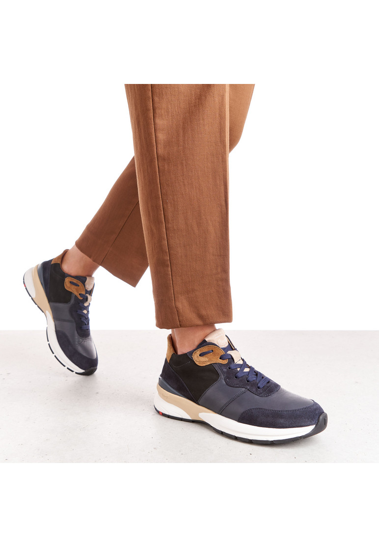 SNEAKER Blau