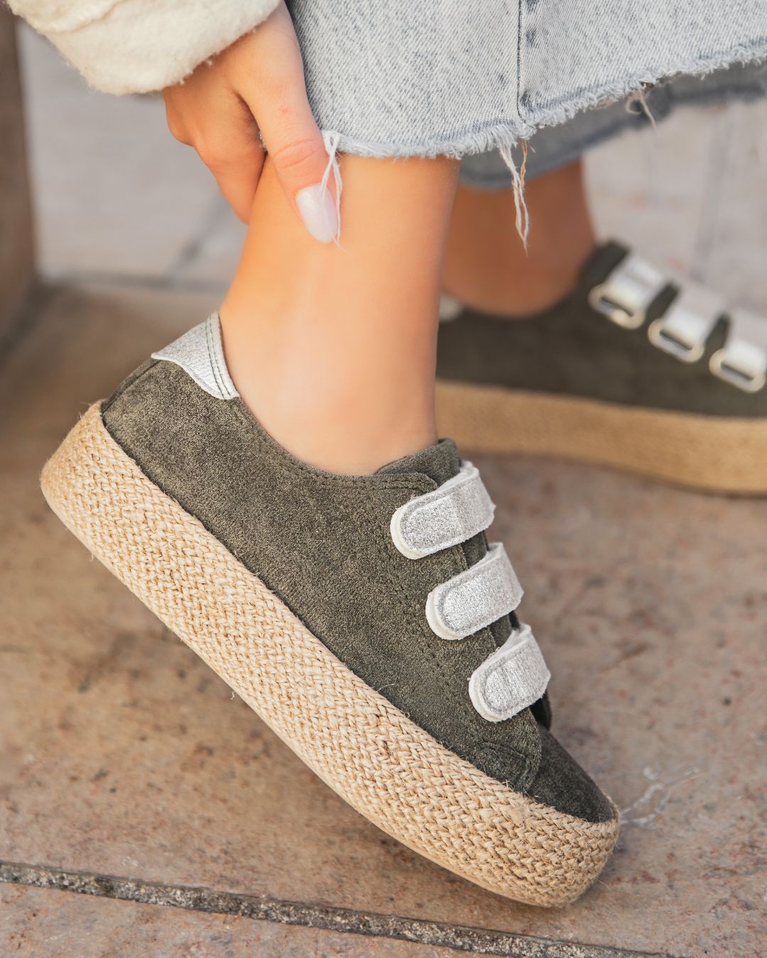 Basket femme kaki en toile espadrille - Delphine