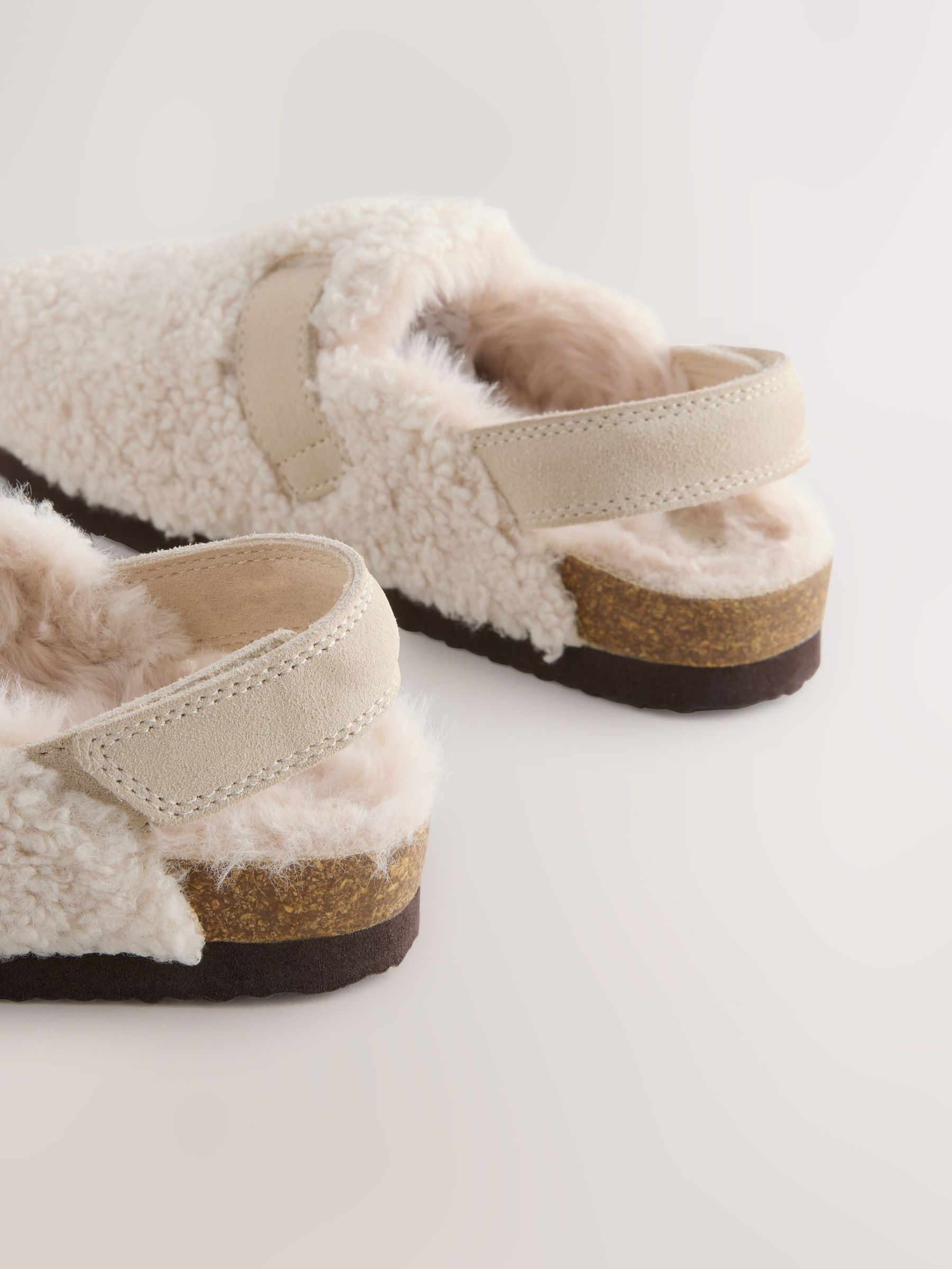 Crèmekleurig borg - Slip-Ons Klompen