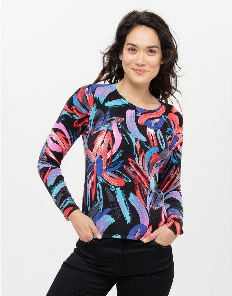 Pull noir rose à motifs