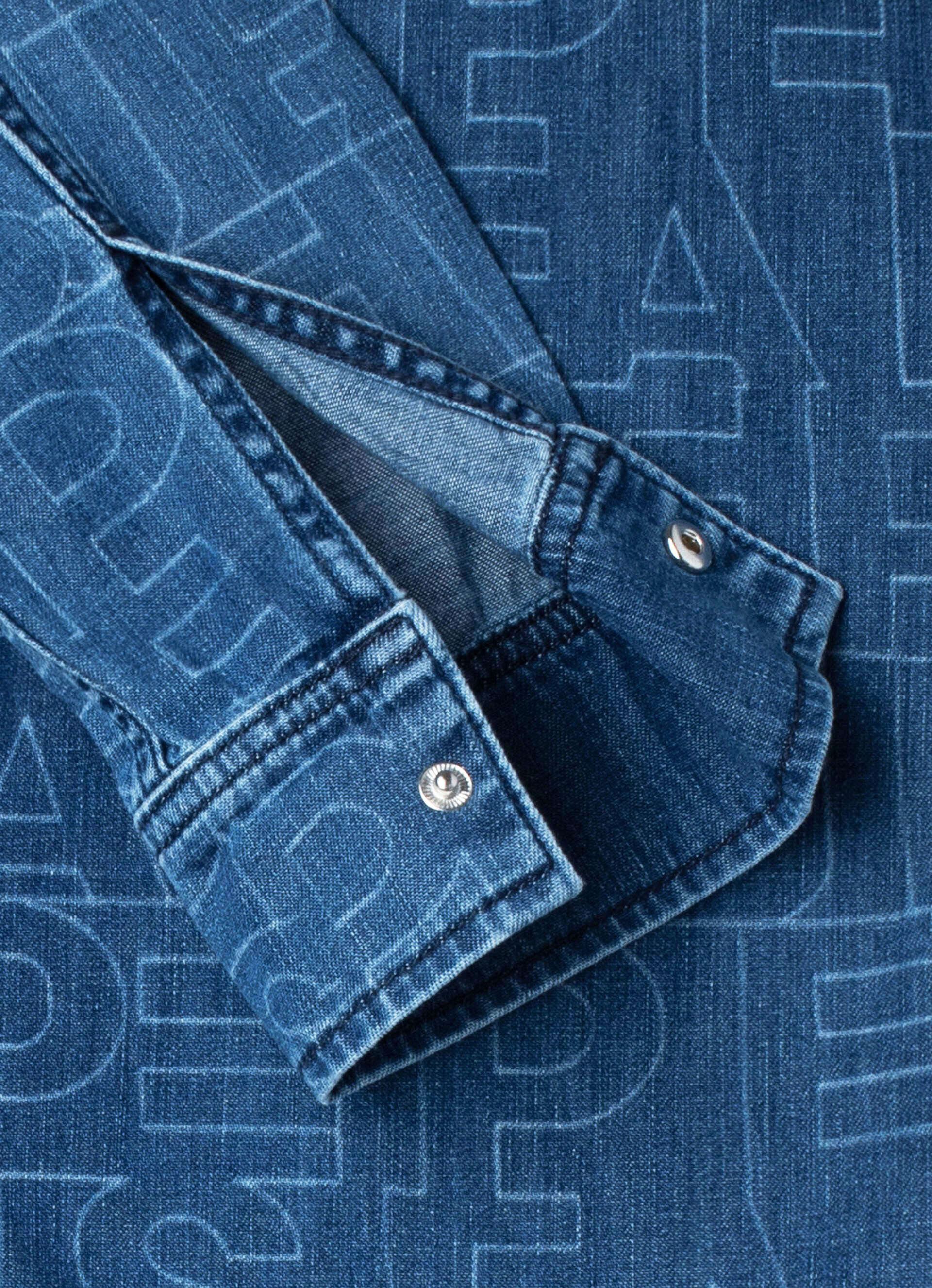 CAMISA JEANS COM LOGOTIPO DAVE, CORTE REGULAR - jeans